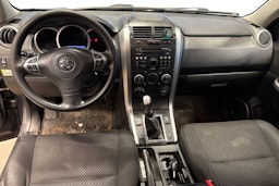 Harmaa Suzuki Grand Vitara 2011 kuva 9.