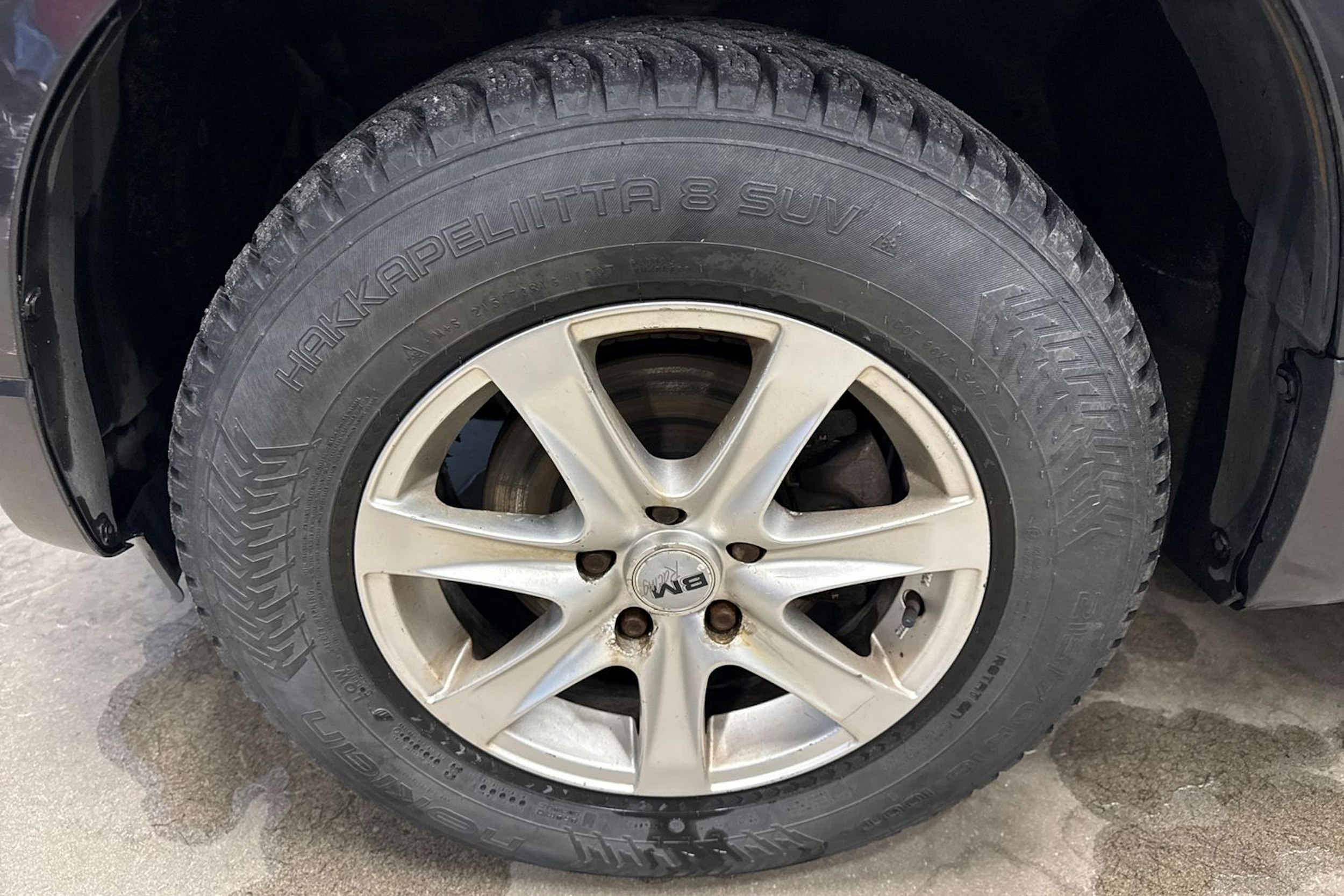 Harmaa Suzuki Grand Vitara 2011 kuva 13.