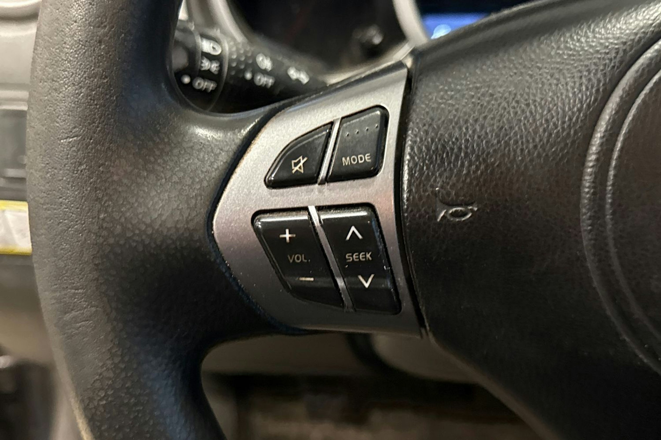 Harmaa Suzuki Grand Vitara 2011 kuva 15.