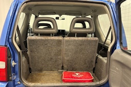 sininen Suzuki Jimny 2000 kuva 13.