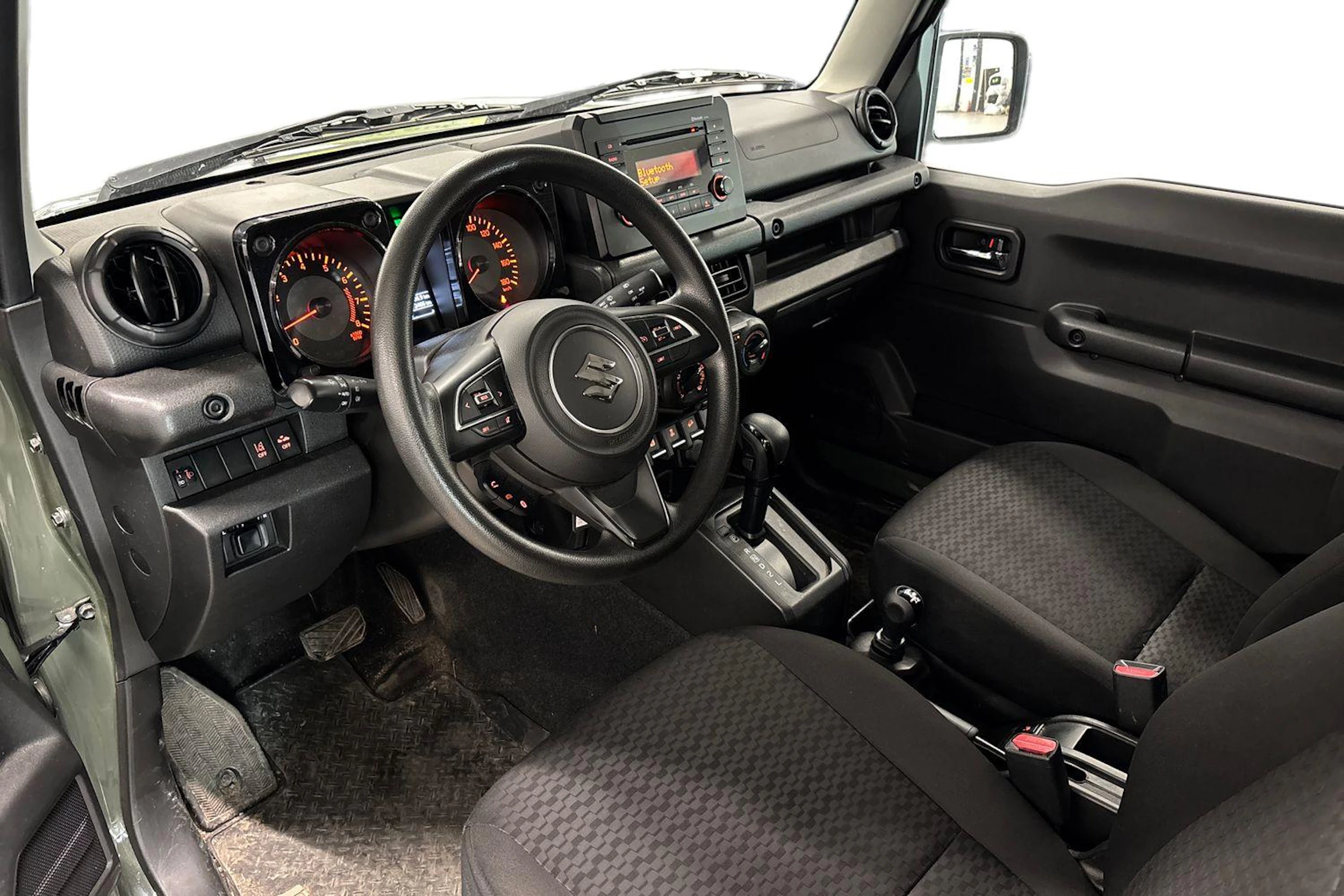 vihreä Suzuki Jimny 2019 kuva 3.