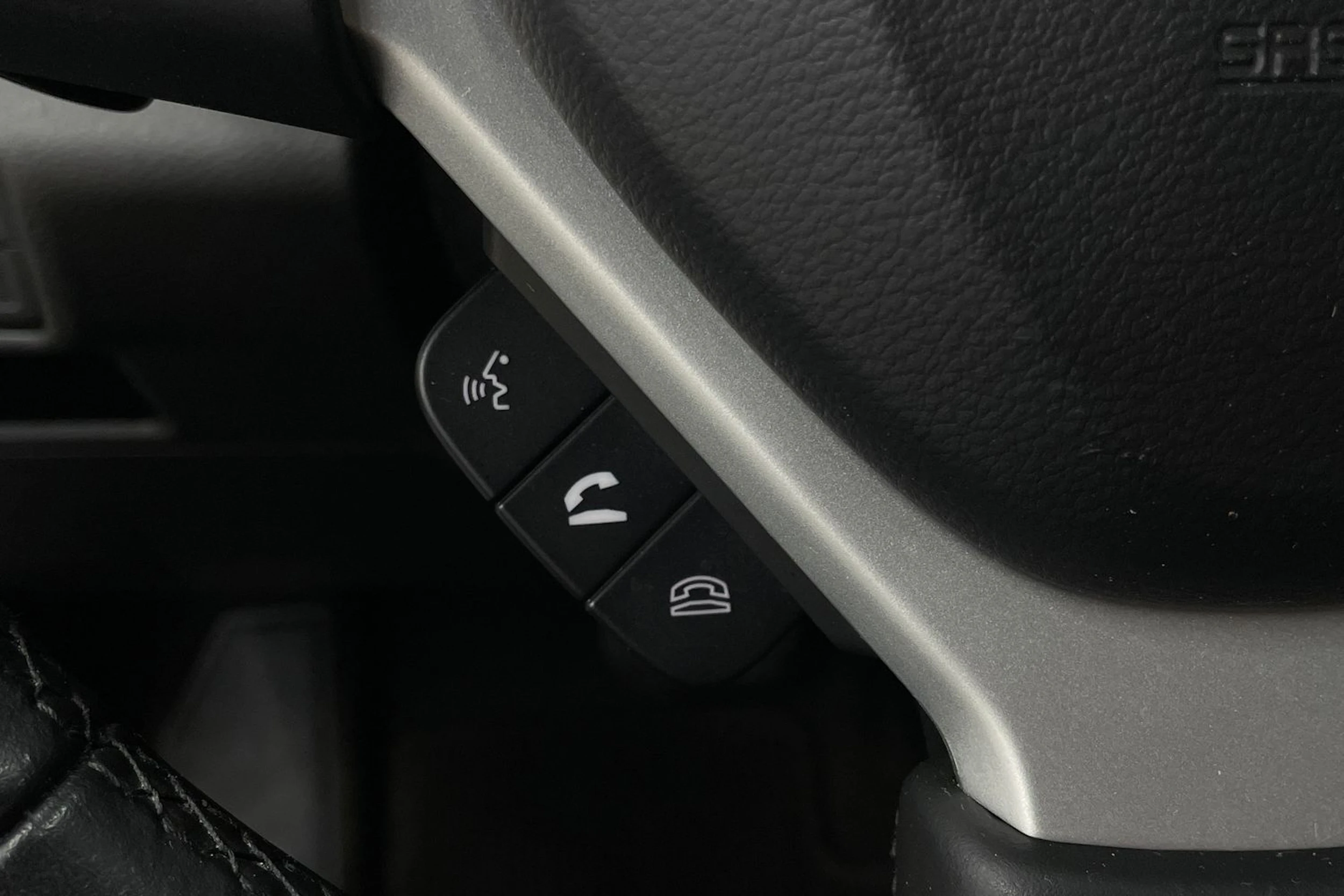 Valkoinen Suzuki S-Cross 2022 kuva 16.