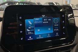 Valkoinen Suzuki S-Cross 2022 kuva 21.