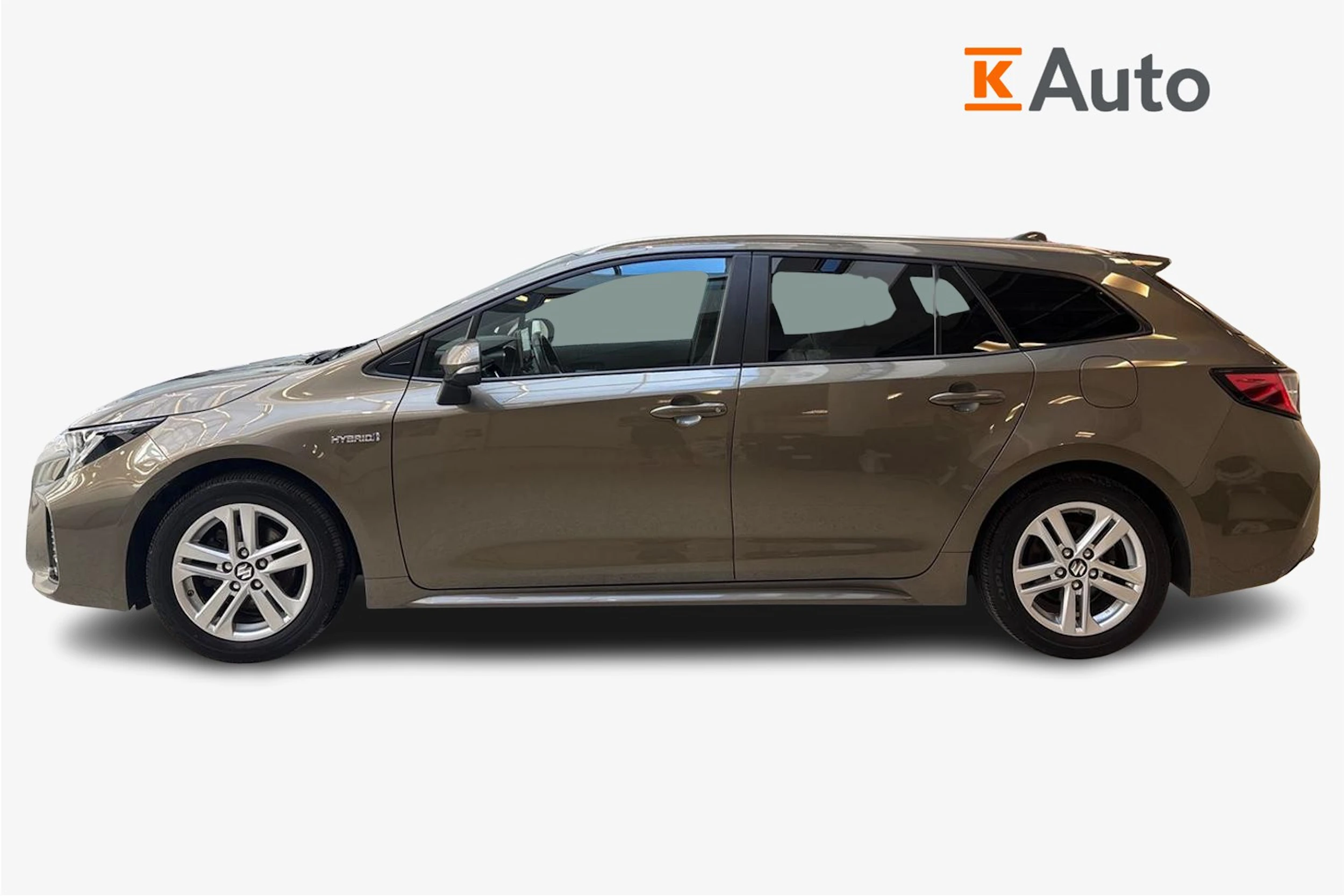Ruskea (beige) Suzuki Swace 2021 kuva 5.