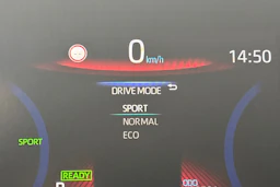Ruskea (beige) Suzuki Swace 2021 kuva 21.