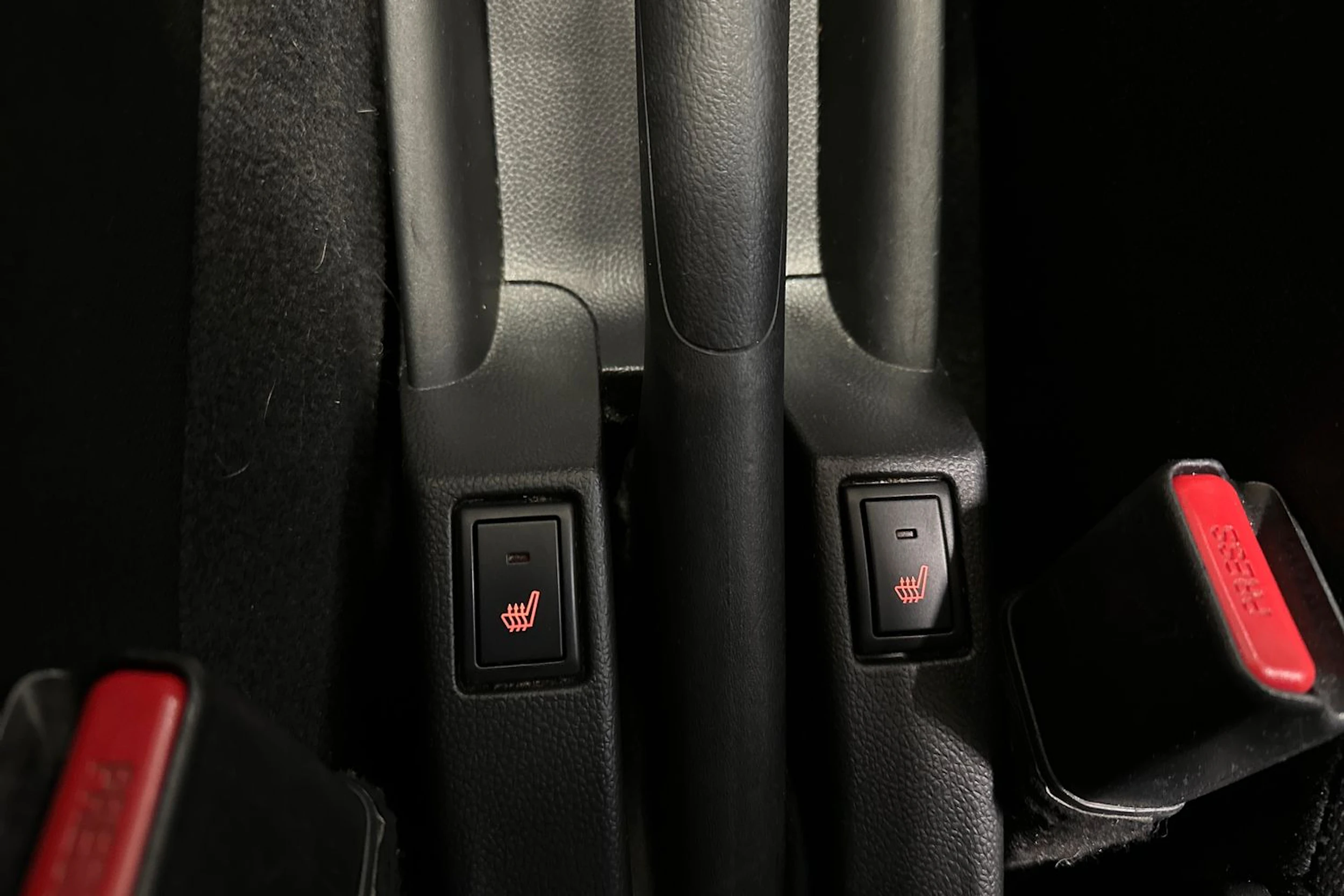 musta Suzuki Swift 2018 kuva 20.