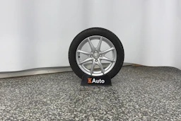 Sininen Suzuki SWIFT 2018 kuva 13.
