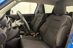 Sininen Suzuki SWIFT 2018 kuva 16.