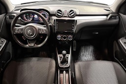 harmaa Suzuki Swift 2022 kuva 9.