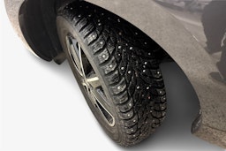 harmaa Suzuki Swift 2022 kuva 11.