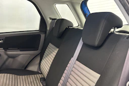 sininen Suzuki SX4 2011 kuva 13.