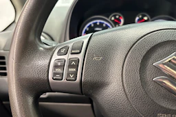 sininen Suzuki SX4 2011 kuva 18.