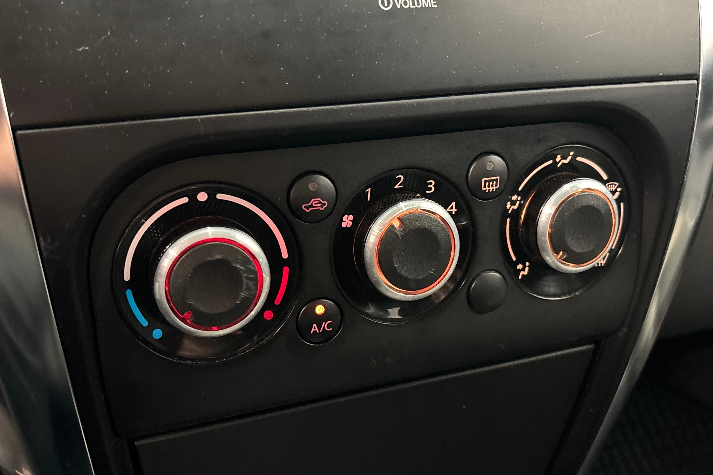 sininen Suzuki SX4 2011 kuva 22.