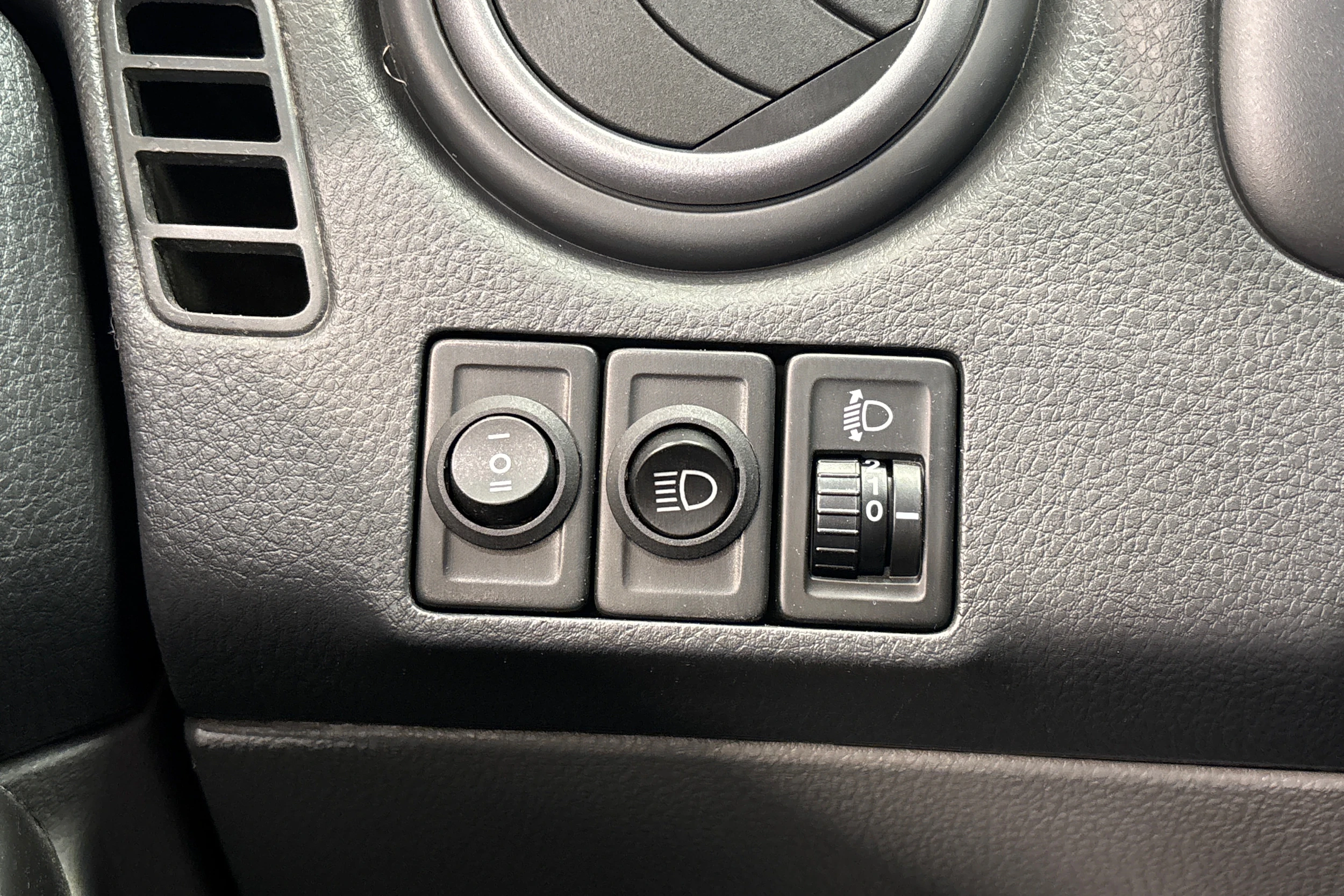 sininen Suzuki SX4 2011 kuva 25.