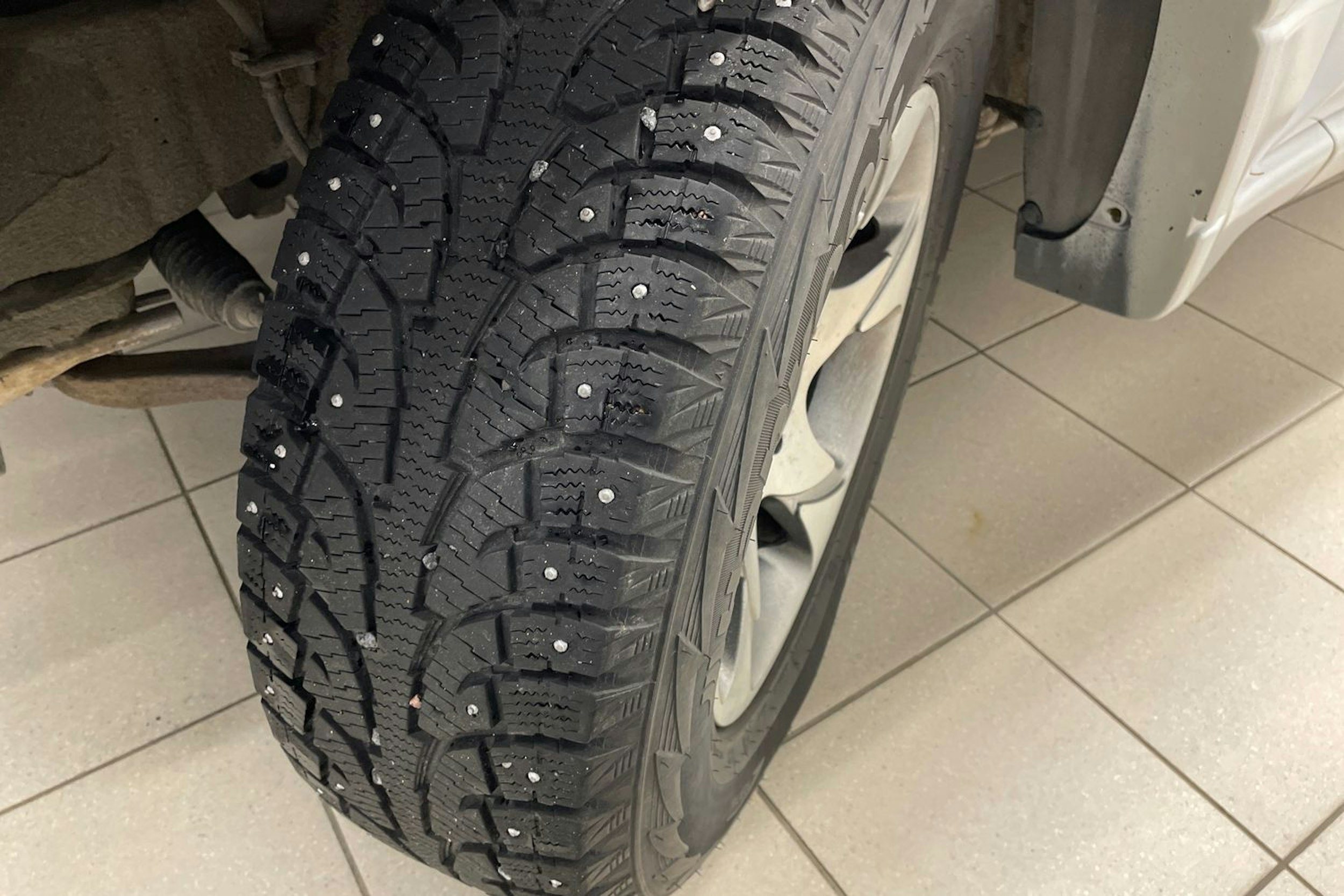 hopea Suzuki Grand Vitara 2004 kuva 10.