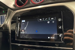 Sininen Suzuki Vitara 2017 kuva 21.