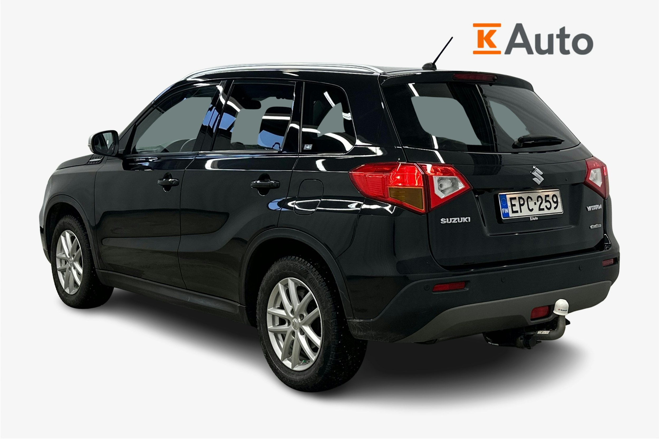 musta Suzuki Vitara 2018 kuva 2.