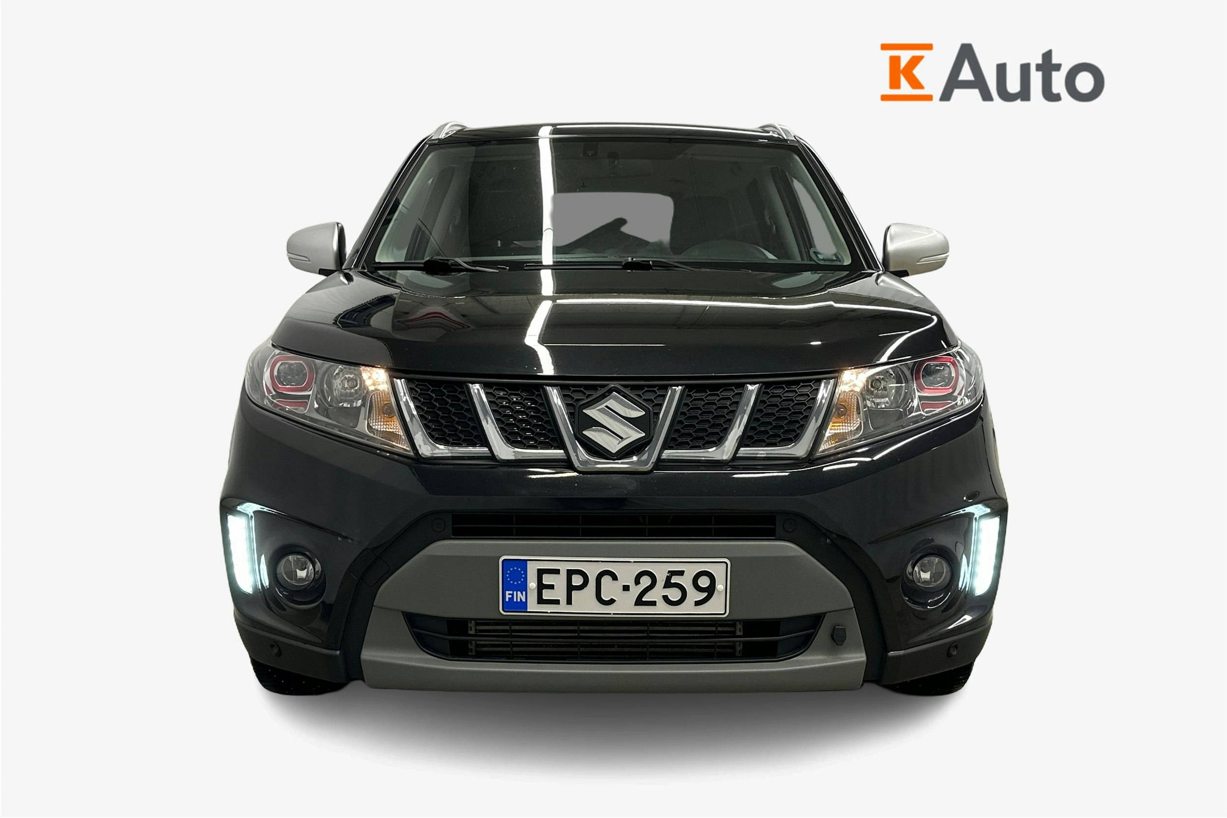 musta Suzuki Vitara 2018 kuva 5.