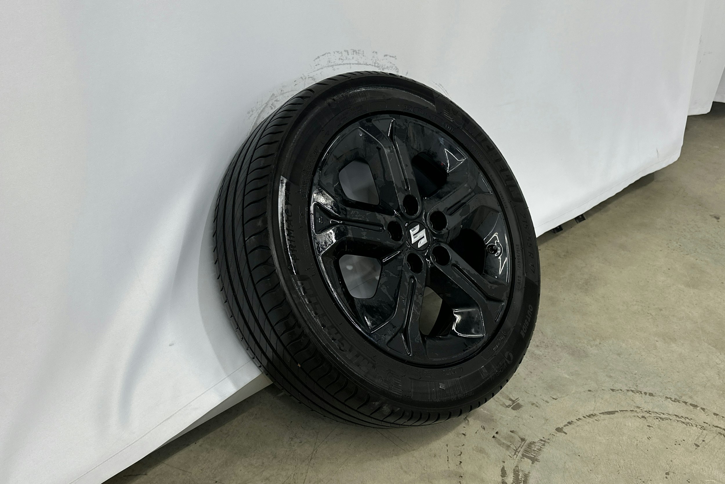 musta Suzuki Vitara 2018 kuva 15.