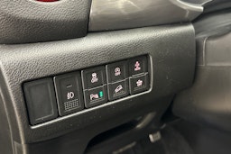 musta Suzuki Vitara 2018 kuva 17.