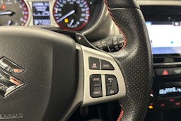 musta Suzuki Vitara 2018 kuva 19.