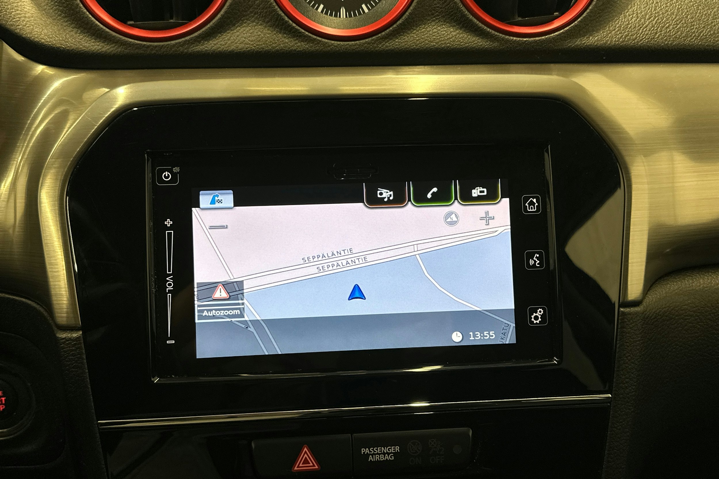 musta Suzuki Vitara 2018 kuva 21.