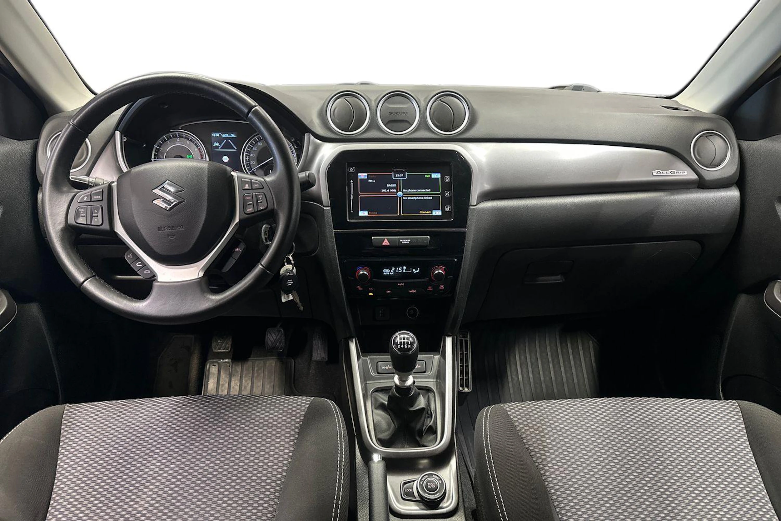 keltainen Suzuki Vitara 2019 kuva 7.