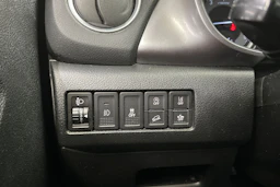 keltainen Suzuki Vitara 2019 kuva 22.