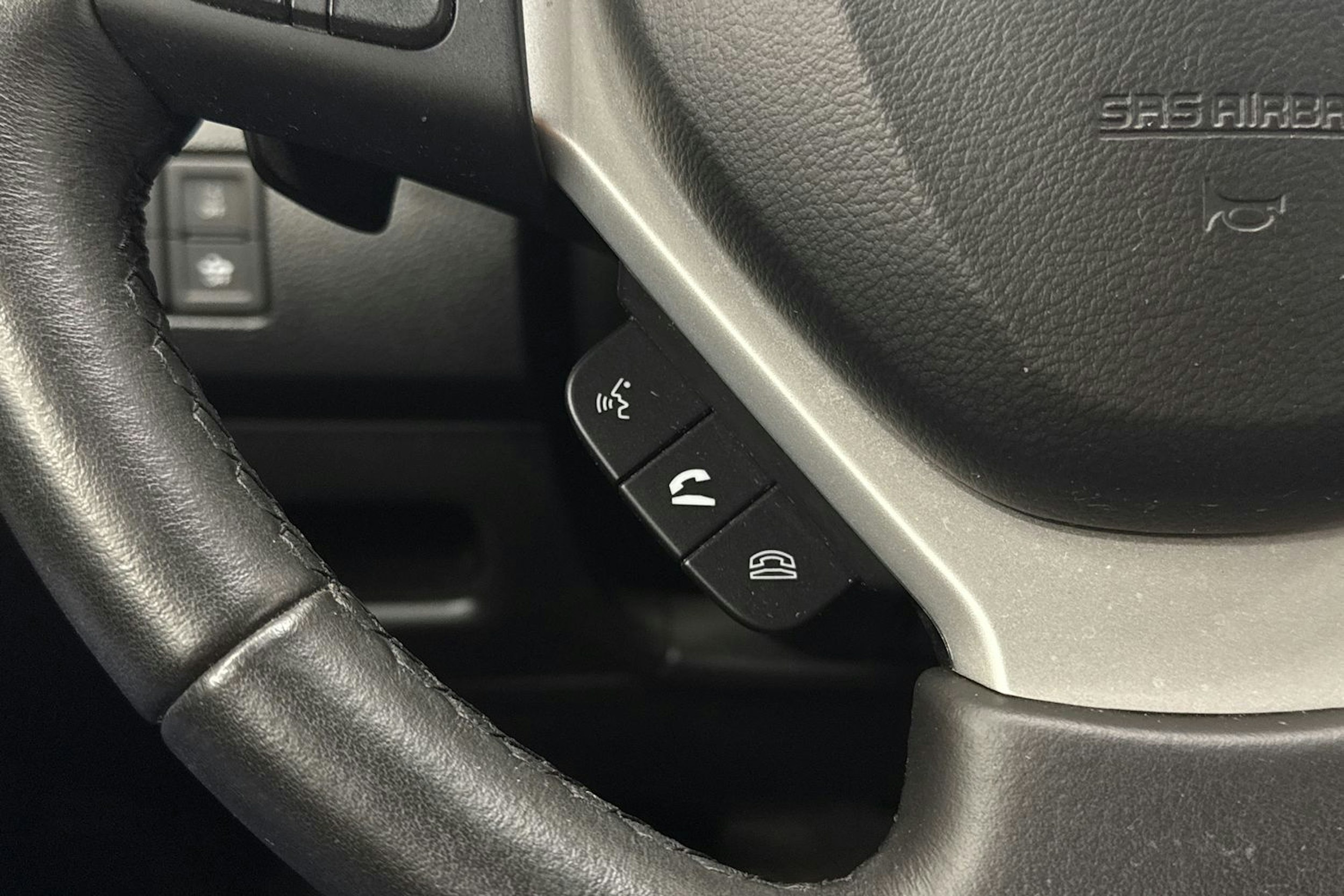 keltainen Suzuki Vitara 2020 kuva 15.