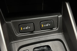 keltainen Suzuki Vitara 2020 kuva 21.