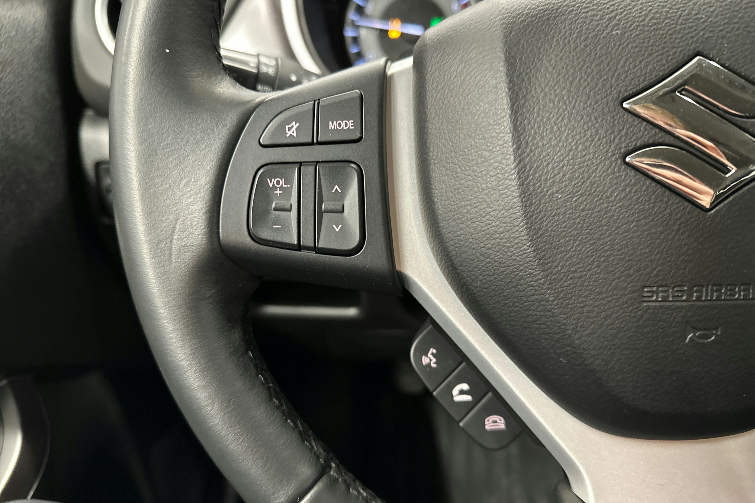 hopea Suzuki Vitara 2021 kuva 16.