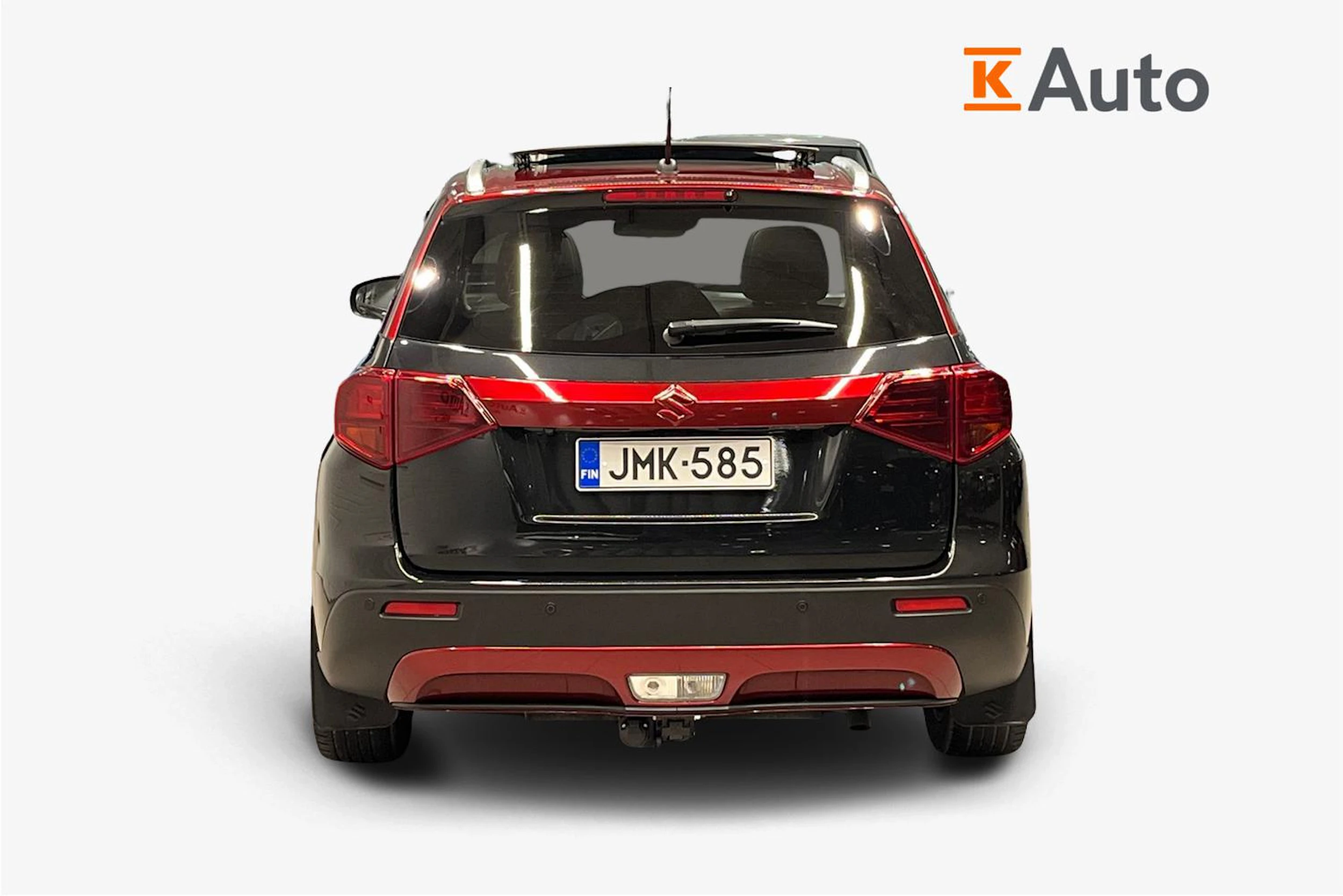 musta Suzuki Vitara 2022 kuva 3.