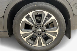 musta Suzuki Vitara 2022 kuva 9.
