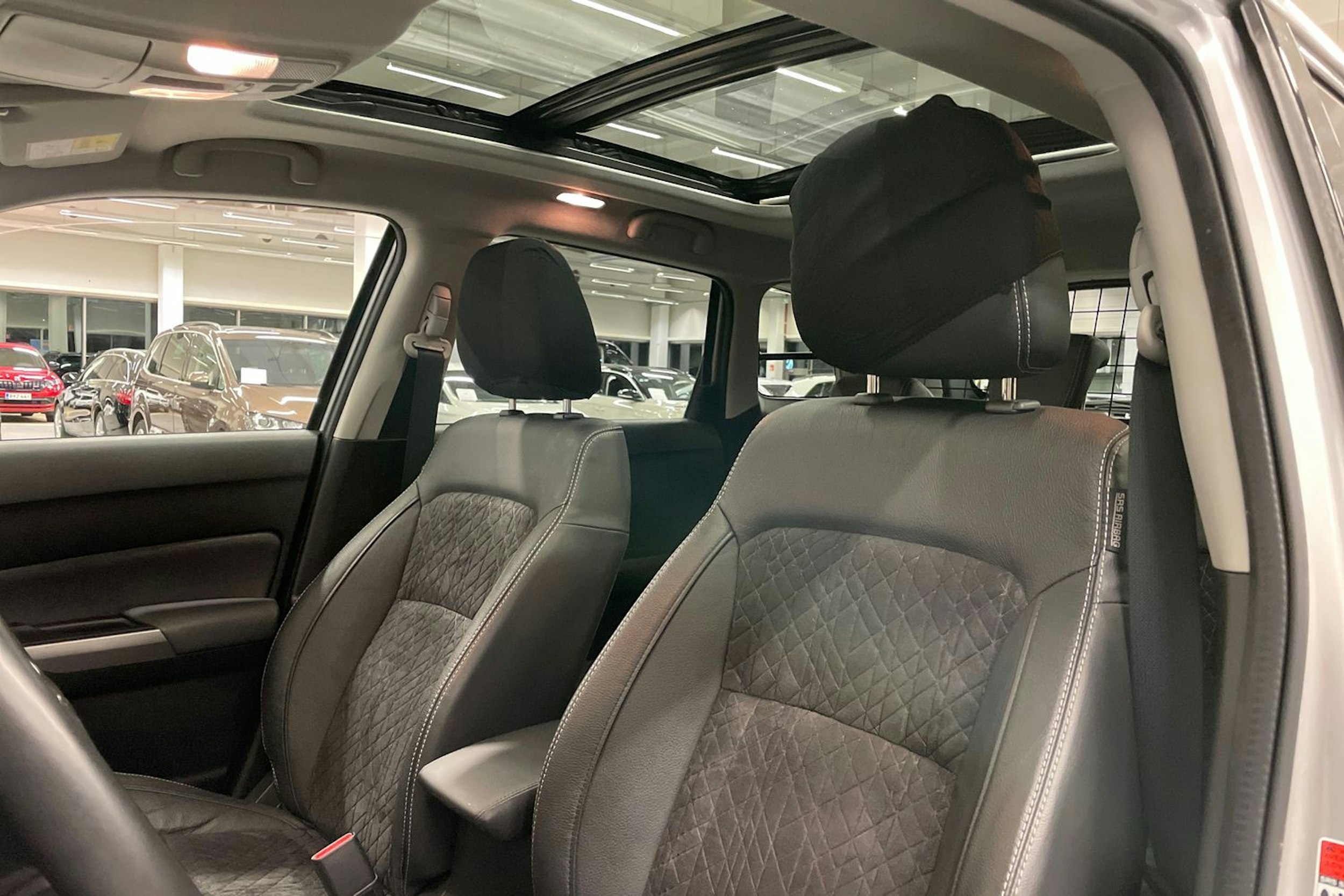 Hopea Suzuki Vitara 2023 kuva 17.