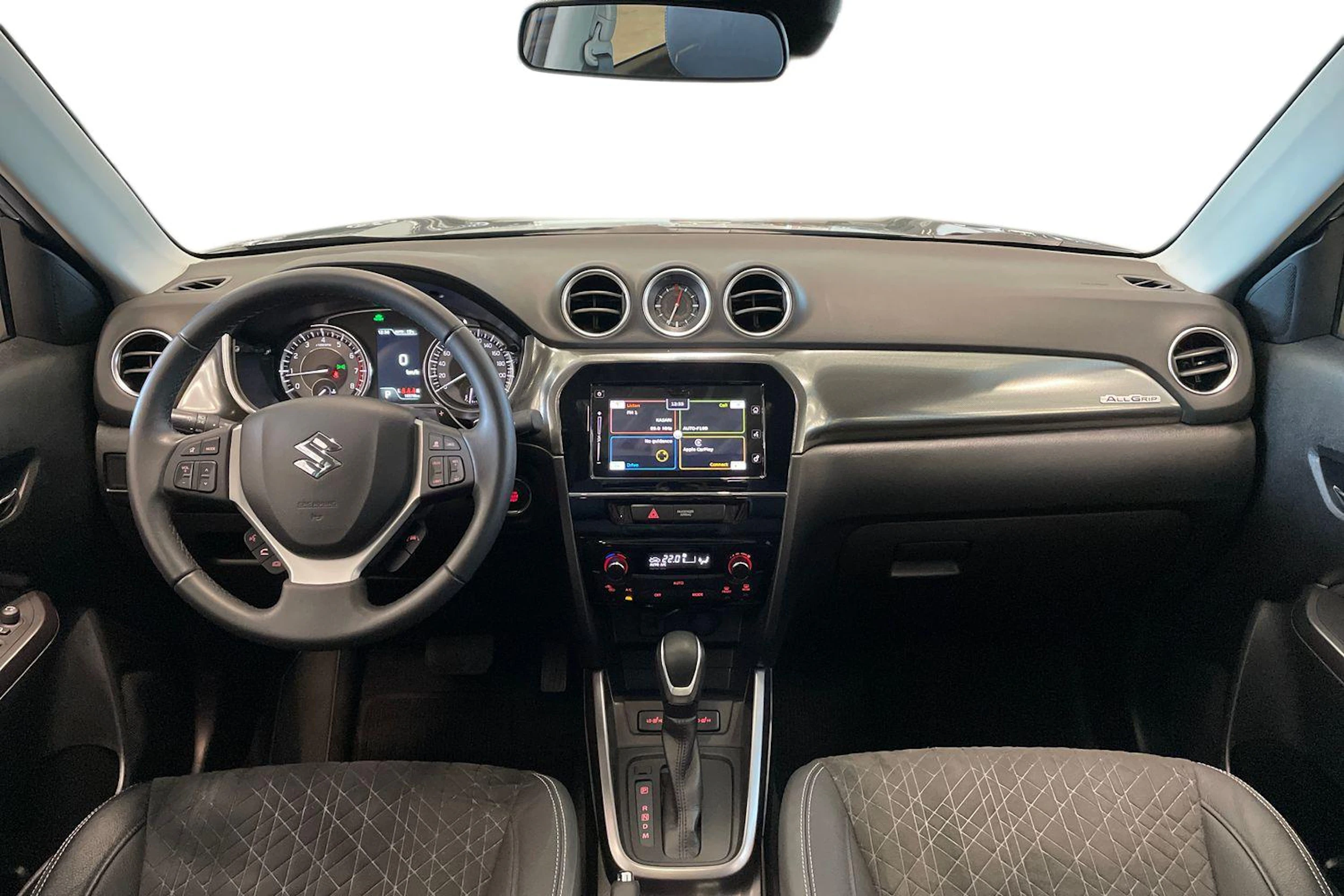 harmaa Suzuki Vitara 2025 kuva 9.