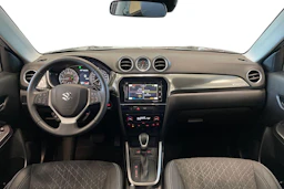 harmaa Suzuki Vitara 2025 kuva 9.