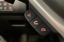 harmaa Suzuki Vitara 2025 kuva 21.