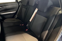 sininen Suzuki Vitara 2025 kuva 10.