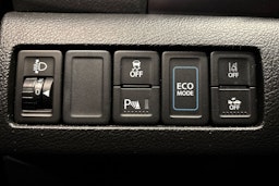 sininen Suzuki Vitara 2025 kuva 18.