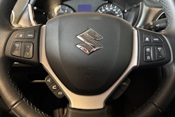 sininen Suzuki Vitara 2025 kuva 19.