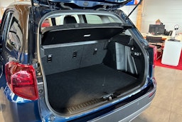 sininen Suzuki Vitara 2025 kuva 21.