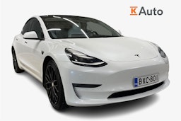 Valkoinen Tesla Model 3 2019 kuva 1.