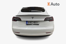 Valkoinen Tesla Model 3 2019 kuva 3.