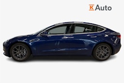 sininen Tesla Model 3 2019 kuva 6.