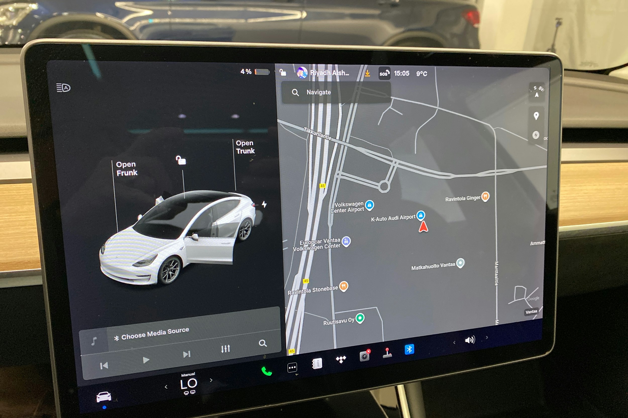 Valkoinen Tesla Model 3 2019 kuva 14.