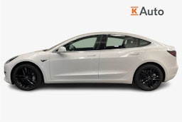 Valkoinen Tesla Model 3 2019 kuva 6.