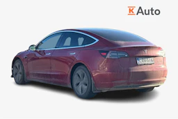 punainen Tesla Model 3 2019 kuva 2.