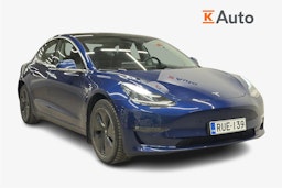sininen Tesla Model 3 2019 kuva 1.