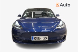 sininen Tesla Model 3 2019 kuva 5.