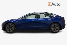 sininen Tesla Model 3 2020 kuva 6.